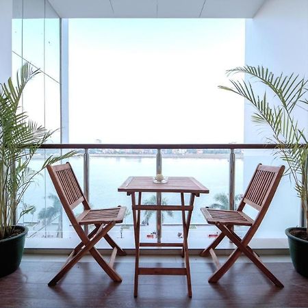 Blue Crystal Boutique Hotel พนมเปญ ภายนอก รูปภาพ