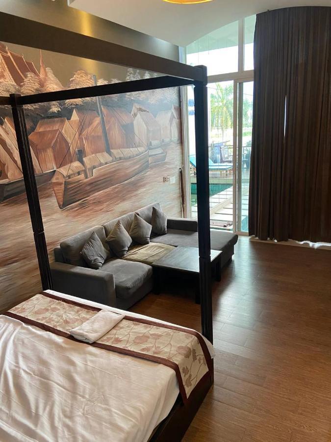 Blue Crystal Boutique Hotel พนมเปญ ภายนอก รูปภาพ